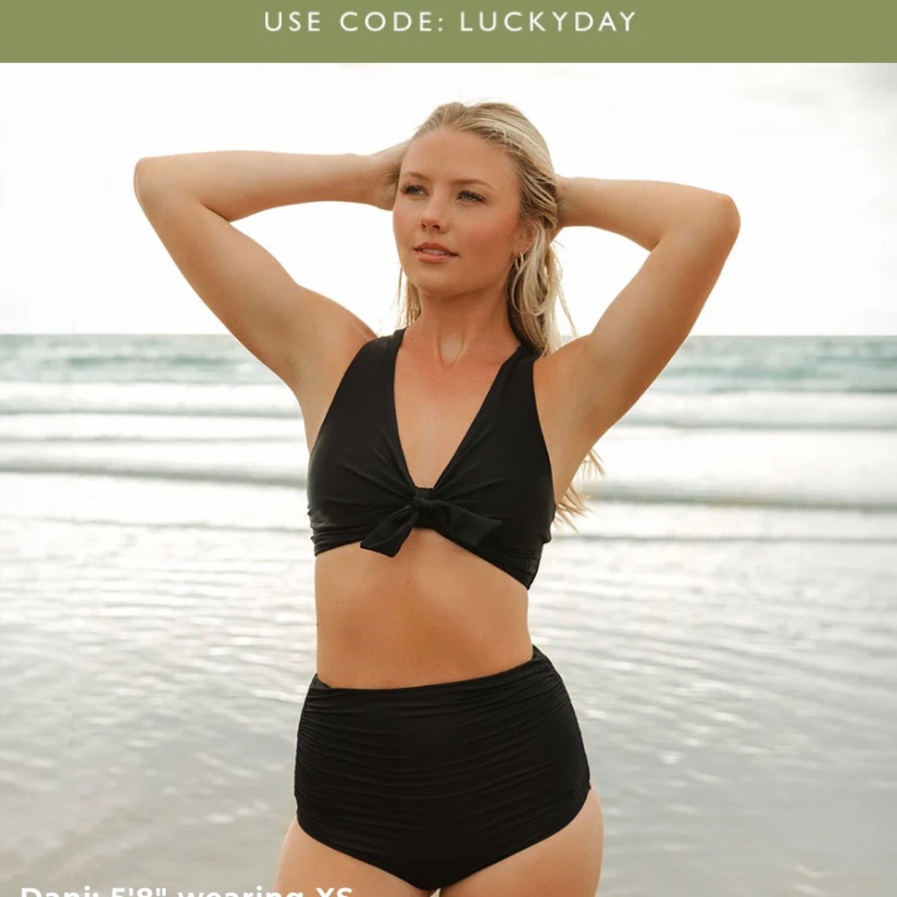 Albion fit Black Top Knot, size XS
